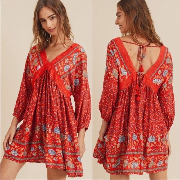 in loom Dresses & Skirts - ✨
Cherry Red Floral BOHO Deep V Neck Tassel Tie Low Back Tunic Mini Dress✨